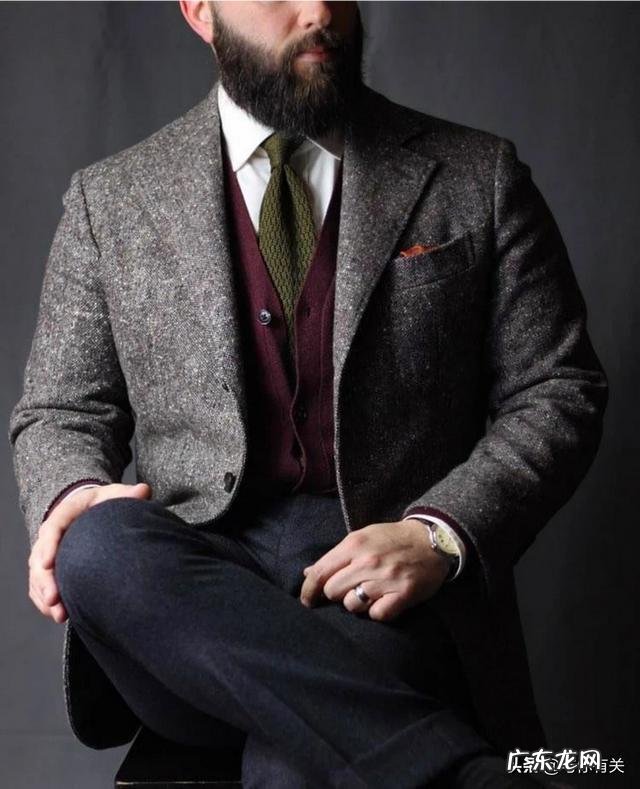 西装冬天如何搭配毛衫好看呀?