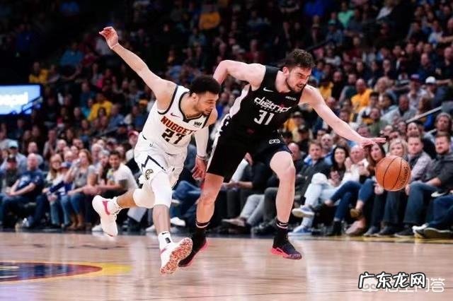 雷霆不敌独行侠,勇士屠杀黄蜂,湖人大胜鹈鹕,4月1号NBA西部排名有哪些变化?