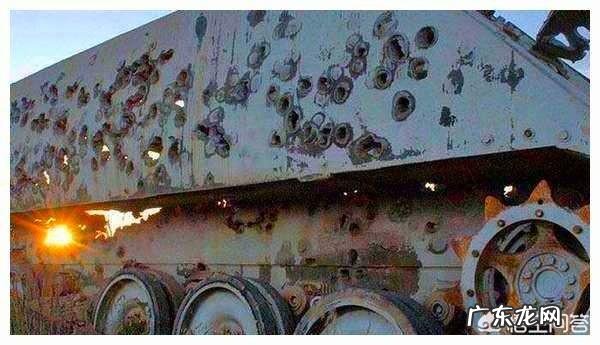 加特林被有些人称为世界上最牛的武器装备,它一分钟可打上百万子弹,为何却消声觅迹了?