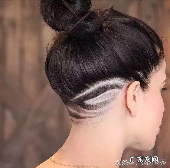 有没有类似朋克头的女生发型可以分享?