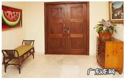 家里的门风水禁忌这么多?解决方法都在这儿了,快拿去! 风水三通门如何解决