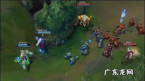 《英雄联盟》中,操作水平相当,面对德莱文和锤石的组合,下路选什么组合可以压制?