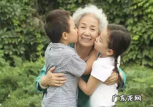 隔代“伤害式”育儿习惯有哪些?