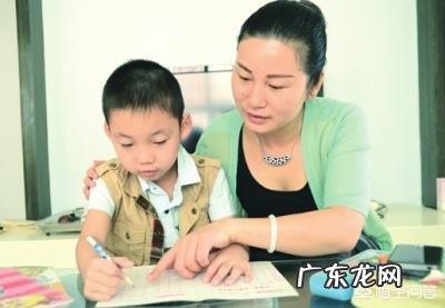 小学知识有啥难的?家长自己就能辅导,完全没必要给孩子上辅导班!你怎么看?