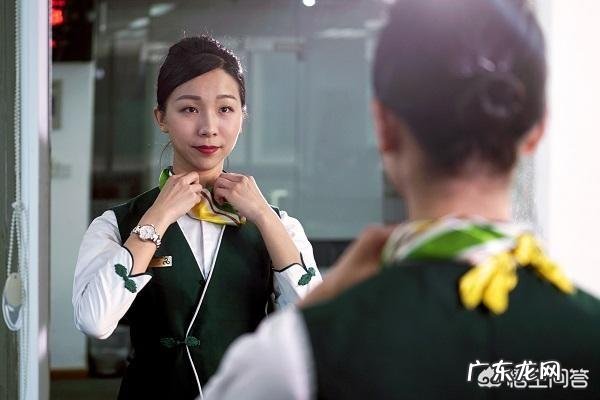 不能回家过年的朋友们都是什么原因呢？