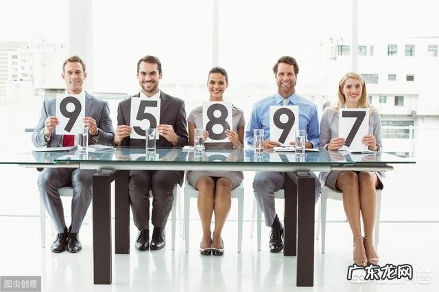 面试的时侯怎么面对考官？