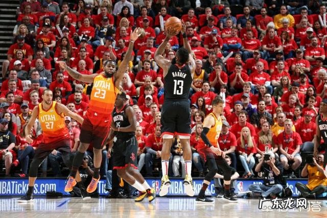 米切尔说还要回到休斯敦，在哈登发挥这么差的情况下爵士都没赢，你觉得还有希望吗？