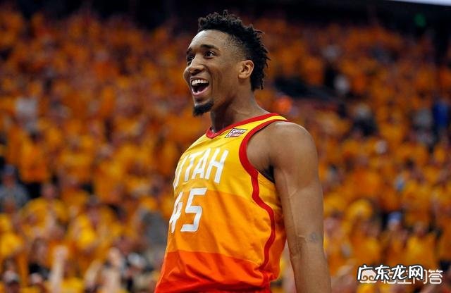 米切尔说还要回到休斯敦，在哈登发挥这么差的情况下爵士都没赢，你觉得还有希望吗？