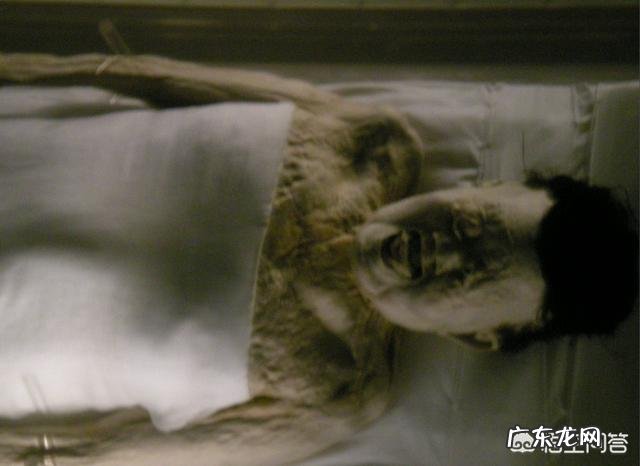 有些古代帝王死后,其灵柩需要放置几个月才下葬,他们不担心尸体会腐烂吗?