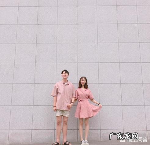 有哪些好看的情侣日常穿搭?