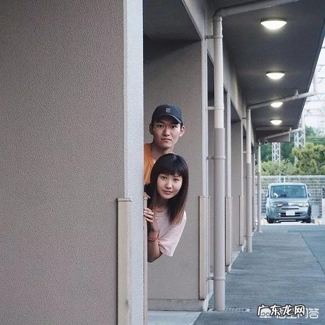 有哪些好看的情侣日常穿搭？