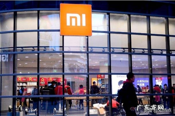 雷军为何晒7年前与刘德华合照?