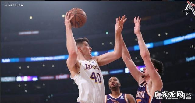 湖人胜太阳,祖巴茨正负值+18、砍下24分16篮板均为全场最高,你怎么评价?