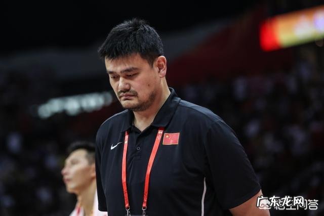 中国男篮73-86尼日利亚,无缘直通东京奥运,易建联爆发27分6板,怎么评价?