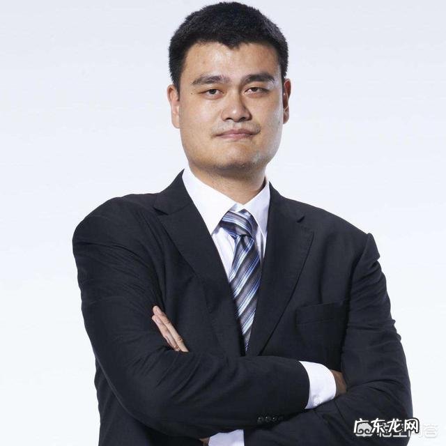 中国男篮73-86尼日利亚,无缘直通东京奥运,易建联爆发27分6板,怎么评价?