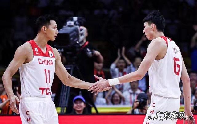 中国男篮73-86尼日利亚,无缘直通东京奥运,易建联爆发27分6板,怎么评价?