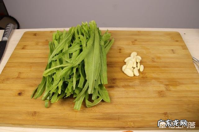 油麦菜要怎么做才好吃?