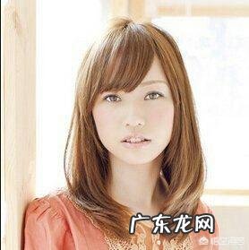 方脸窄额头带尖下巴的女孩子适合什么样的发型?