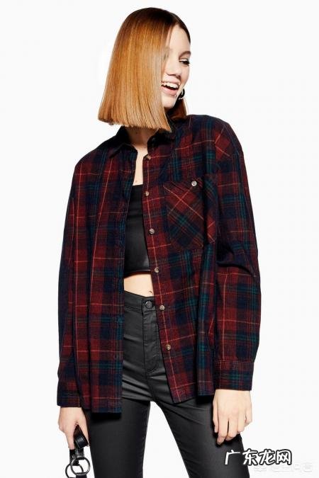 格子衣服怎么搭配好看?