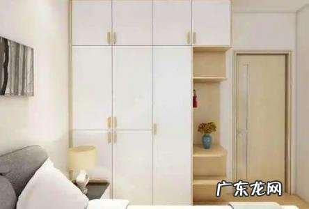 卧室衣柜要不要到顶「卧室柜子要不要做到顶」