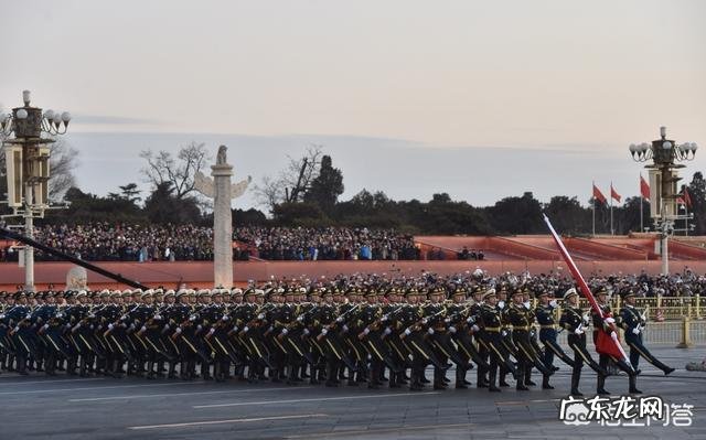 天安门的华表有什么寓意?