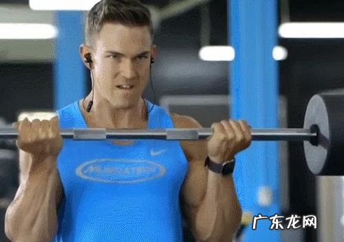 怎么锻炼手臂力量?