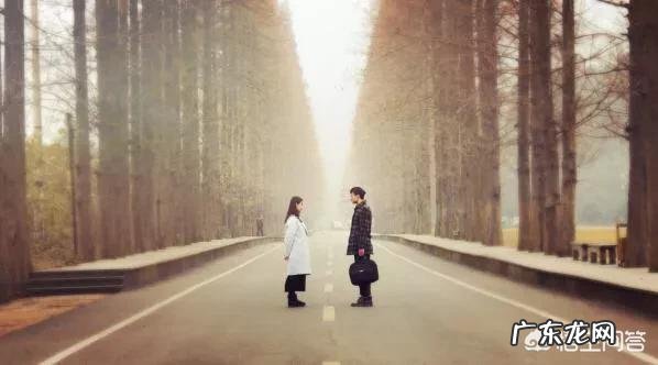 为什么在大学恋爱的两个人，步入社会后，结婚在一起的很少？