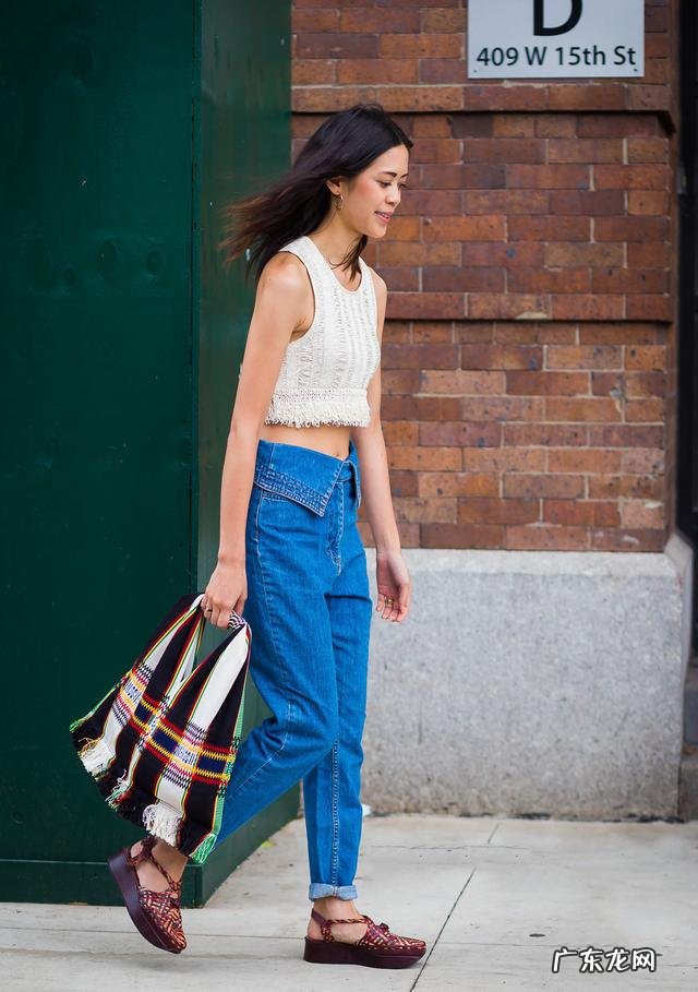 腿粗应该穿什么样的牛仔裤?