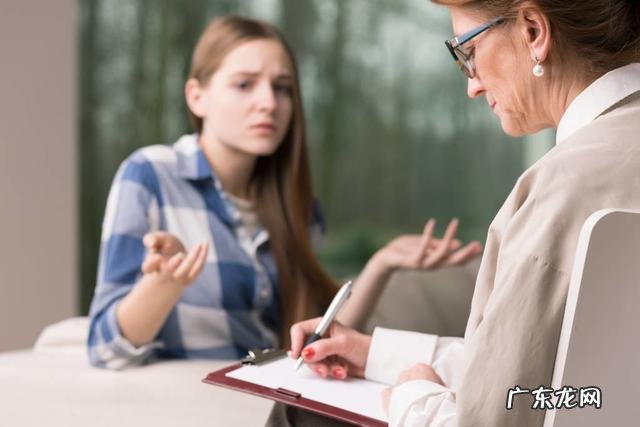 25岁事业编想辞职,自己创业开养生美容馆如何?