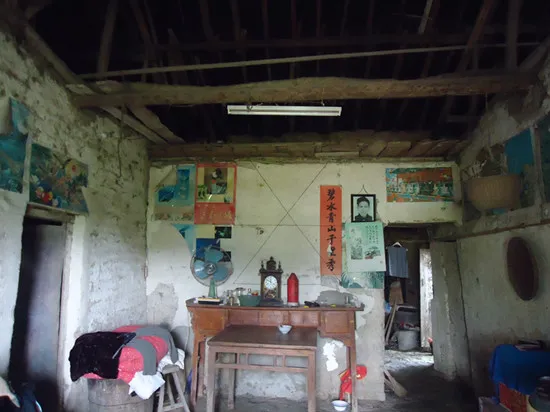 为什么没人住的房子内会落满灰尘,灰尘是哪里来的?