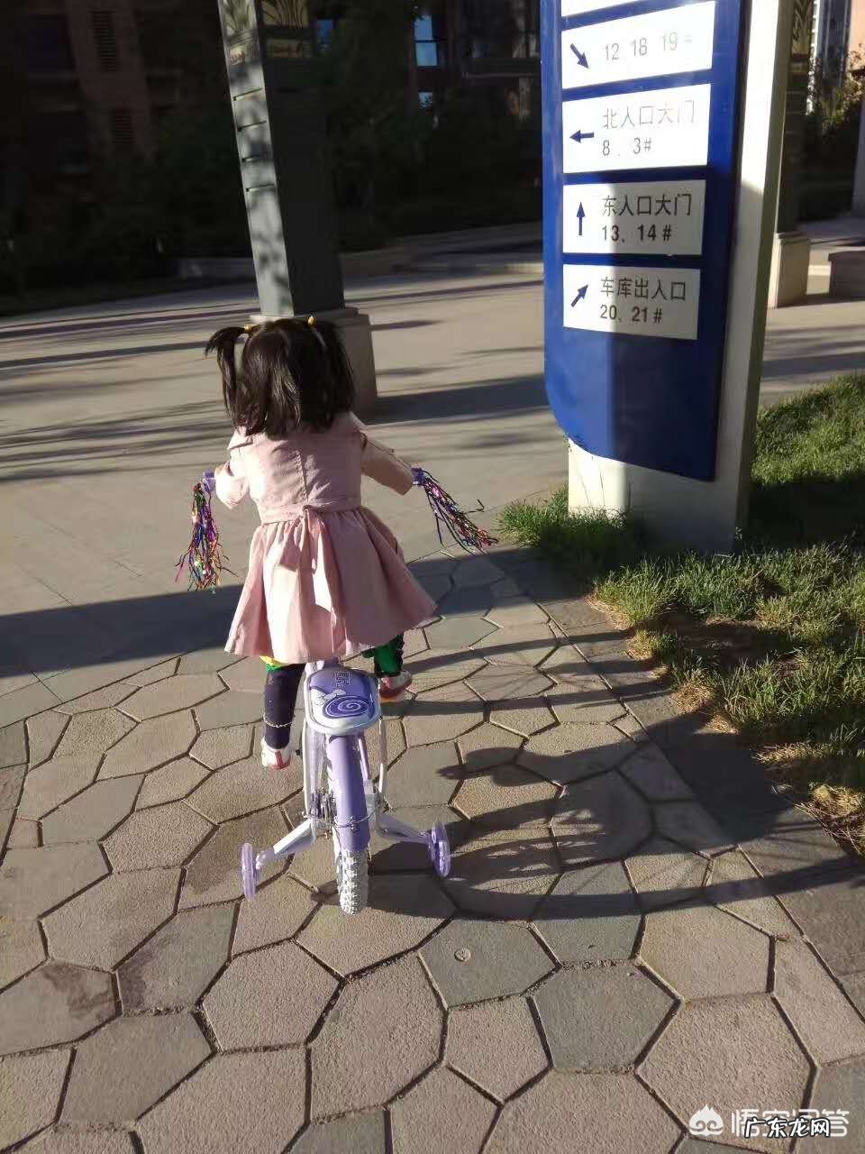 3岁孩子处于叛逆期,是该放任不管还是时刻提醒?