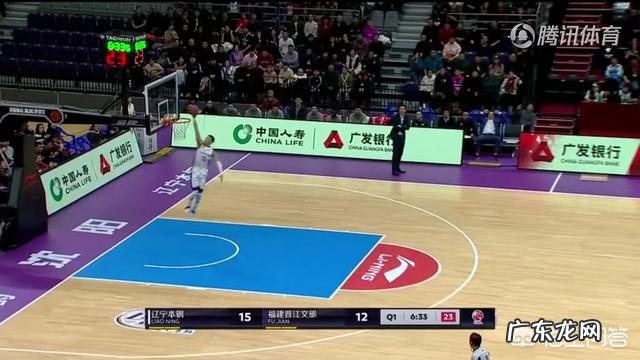 CBA辽宁队郭艾伦复出，首节就上演单臂砸筐暴扣！大侄子这一扣预定五佳球？