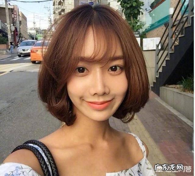 头发黑且多,剪个齐肩短发烫个内扣会怎么样?