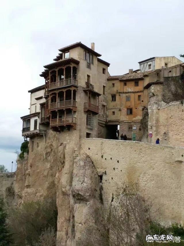 外出旅行,有哪些东西是必带的?