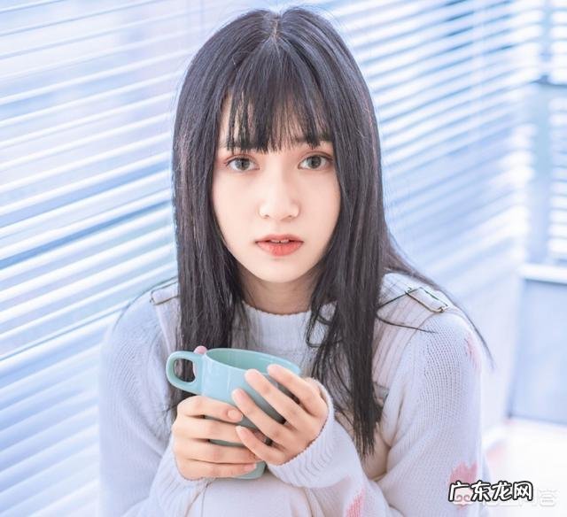 哪些常用的追女生技巧,可以让女生忍不住倒追你,并对你不离不弃?