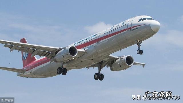 来自俄罗斯航班80人疑似51人确诊。俄罗斯防疫出了什么问题?