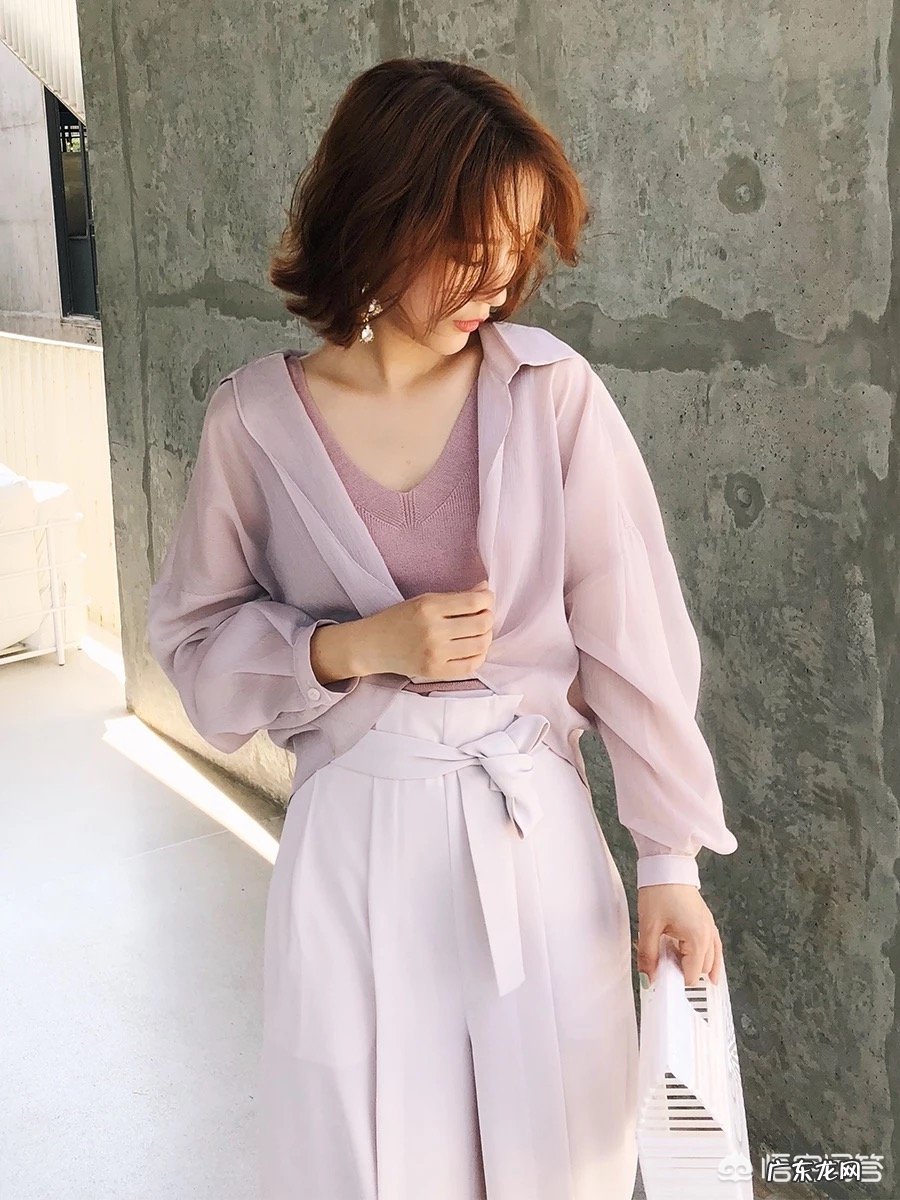 今年流行什么颜色?