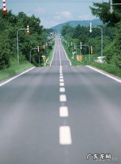 单位走下坡路,怎样向领导表达自己的合理化建议,又不被领导反感,也不被同事反感?