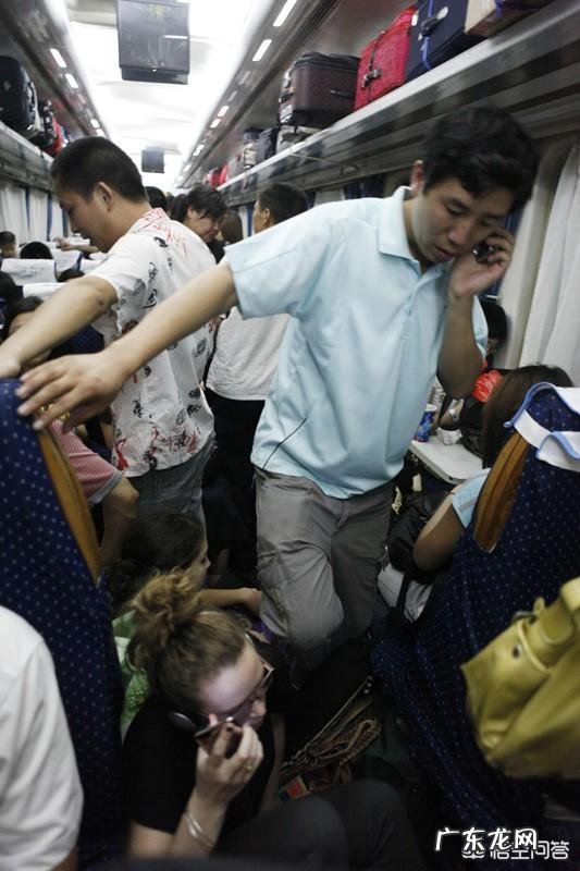 火车上，为什么靠窗的座位比较好？