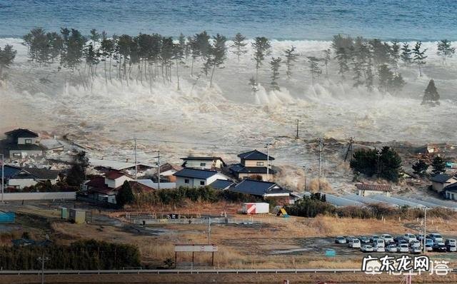 日本境内地震频繁、火山众多,主要原因是什么?