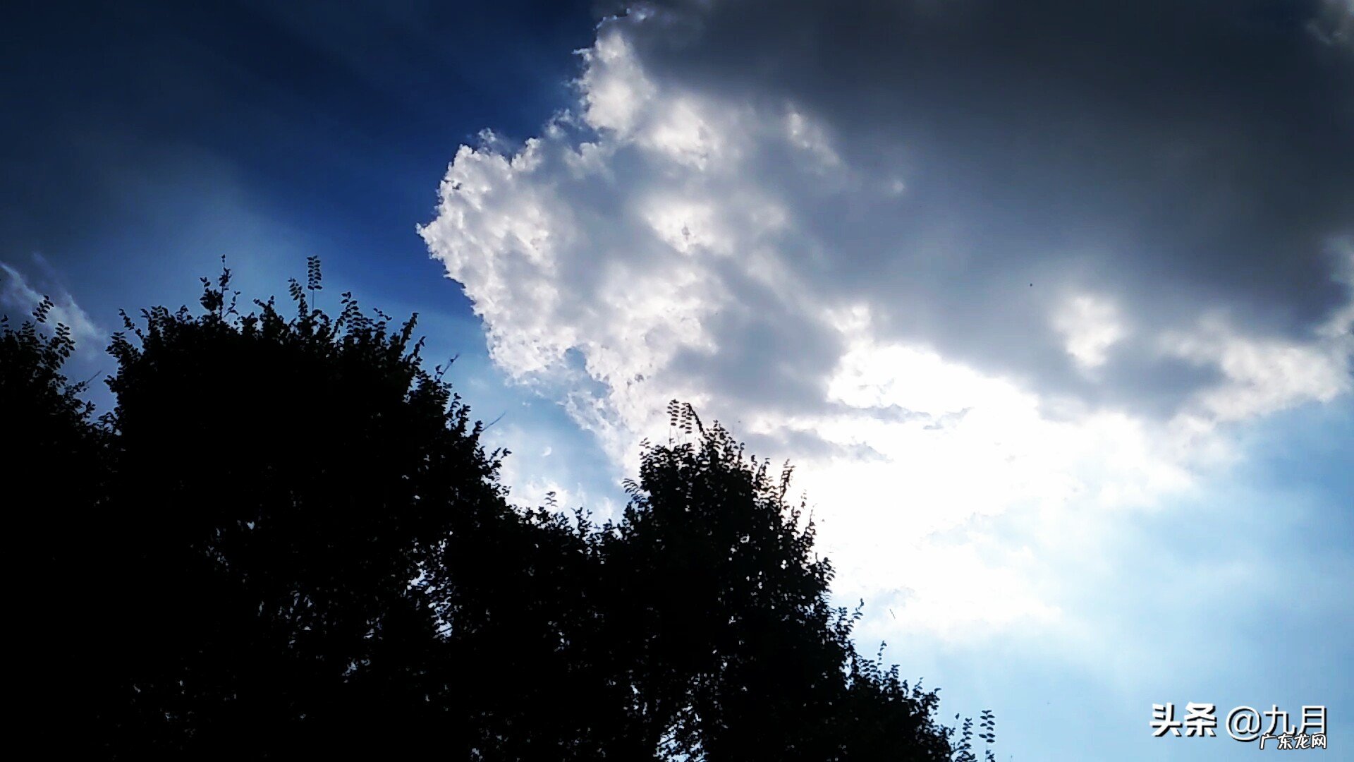 你看过最美的天空是什么样的?晒几张吧?