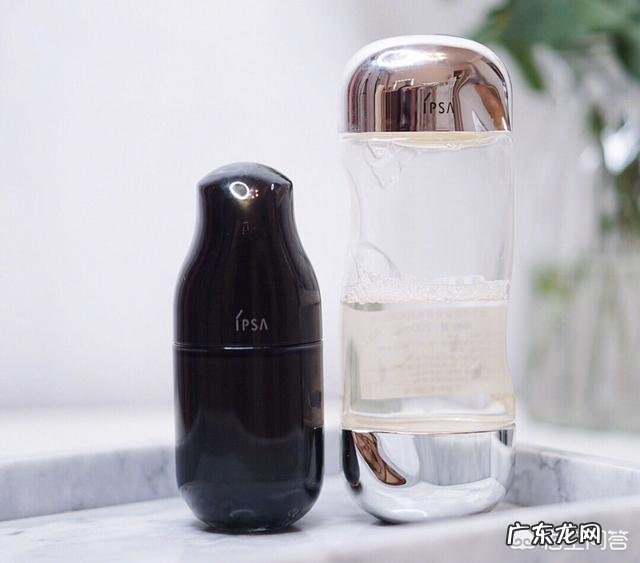 有哪些成套的护肤品可以美白又抗皱的?