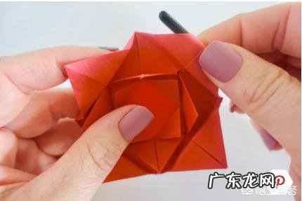 有哪些折玫瑰的教程?