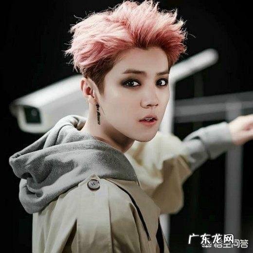 有多少男星爱化烟熏妆?