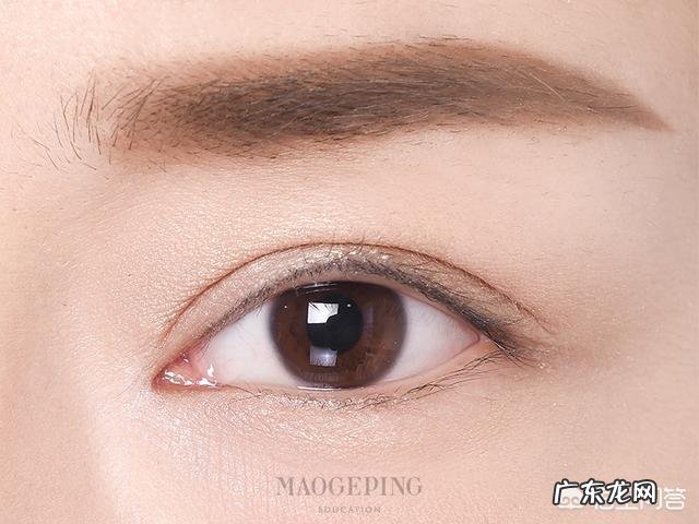 工作的时候如何化OL妆?