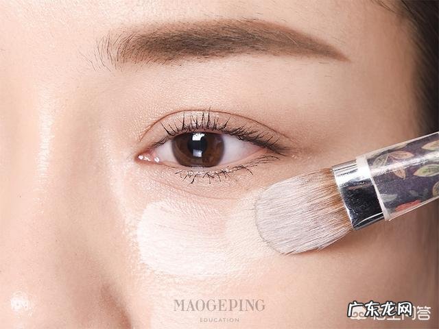 工作的时候如何化OL妆?