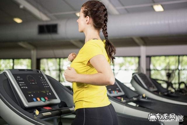 划船机、椭圆机、动感单车和跑步机中哪个适合减肥?这些都是有氧运动吗?