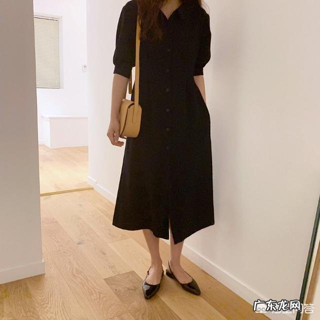 夏季小包包怎么搭配衣服好看?