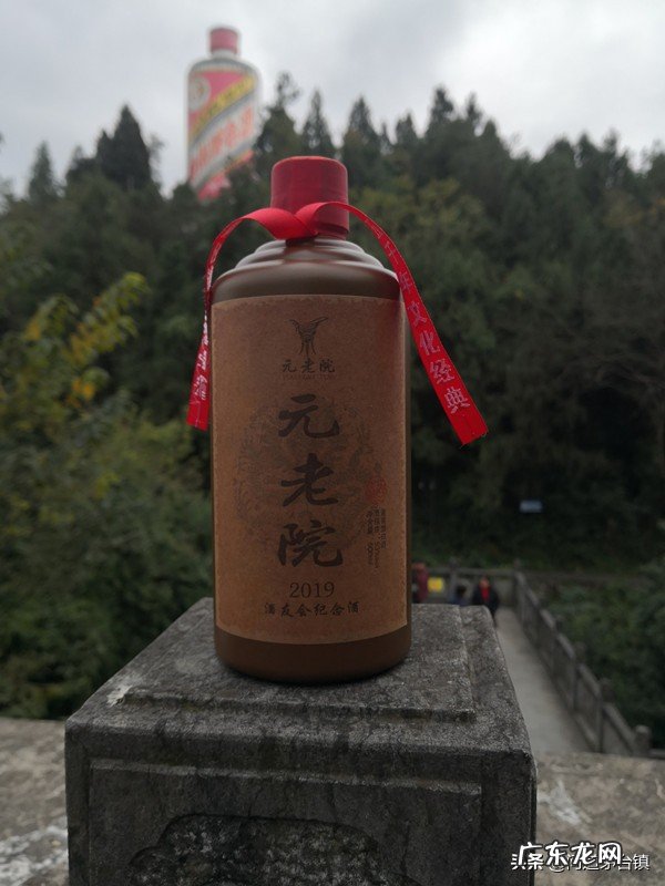 五粮液和茅台，哪种好喝-口感有什么区别？
