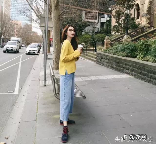 微胖女生穿哪种款式的牛仔裤最显瘦？